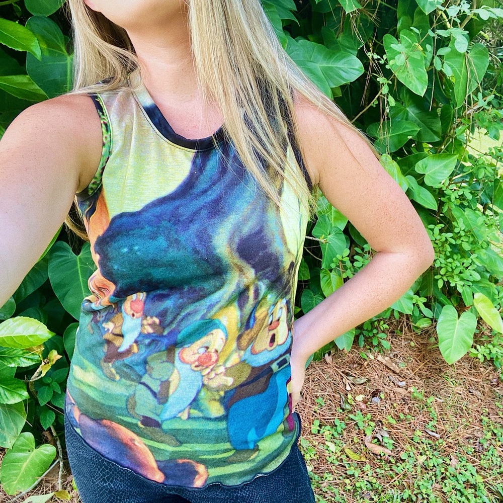 Disney Snow White Tank Top Small